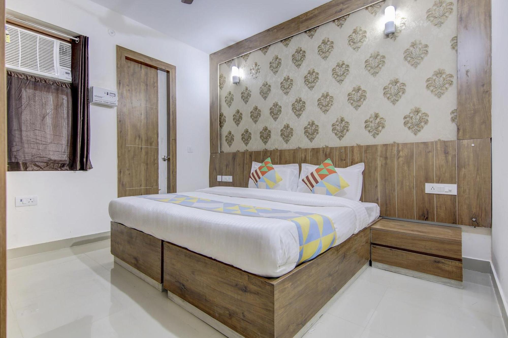 Hotel Collection O 77421 Near Medanta hospital Gurgaon Exterior foto